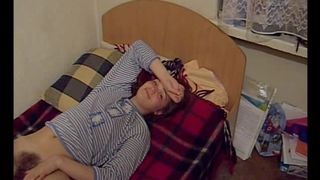 Молодые русские студенты записывают свой трах на камеру